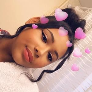 Meet your Posher, Louisa